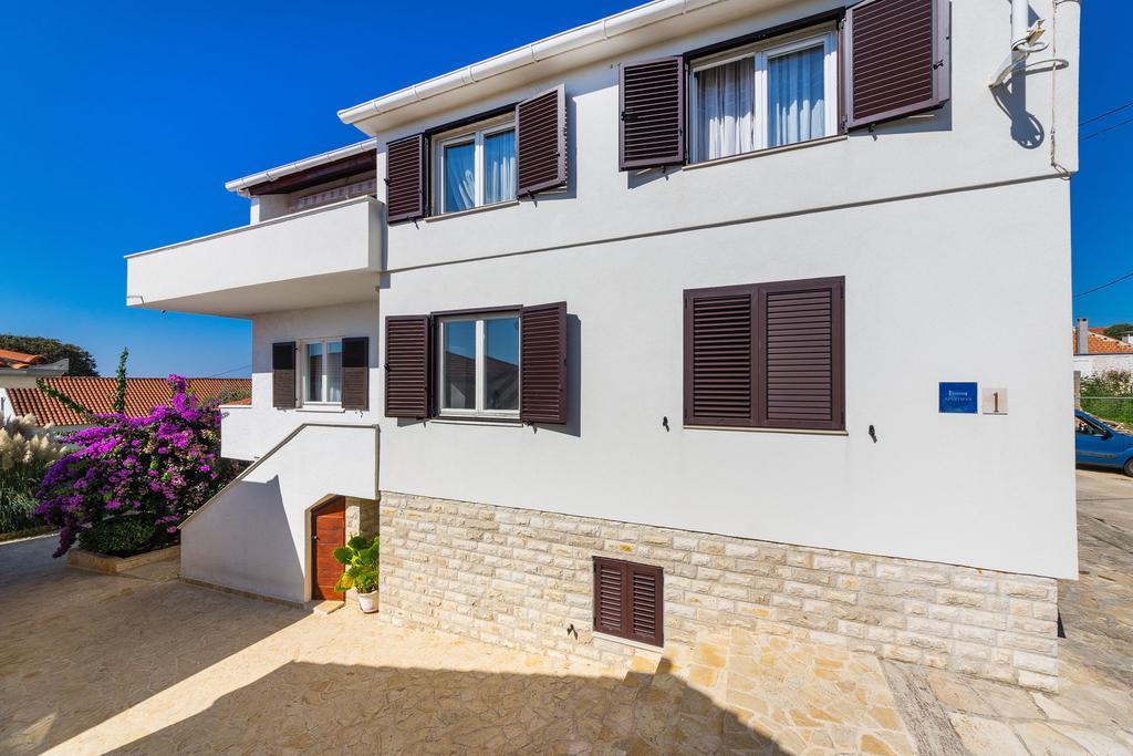 Apartments Nada Zadar Eksteriør billede